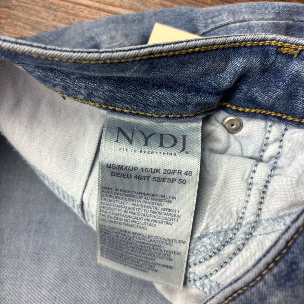 NWT NYDJ Teresa Wide Leg Ankle Jeans Light Wash Women’s Size 16 - Picture 9 of 14